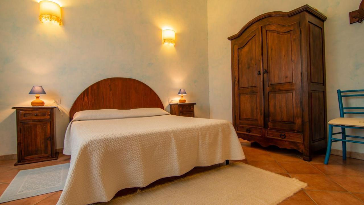Martis Agriturismo Carrucana מראה חיצוני תמונה
