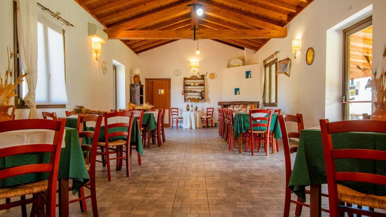 Martis Agriturismo Carrucana מראה חיצוני תמונה